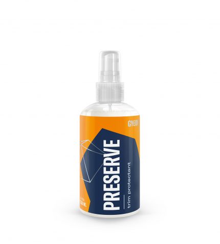 Botella de 250ml de Gyeon Q²M Preserve acondicionador y protector para plásticos y vinilos de coches