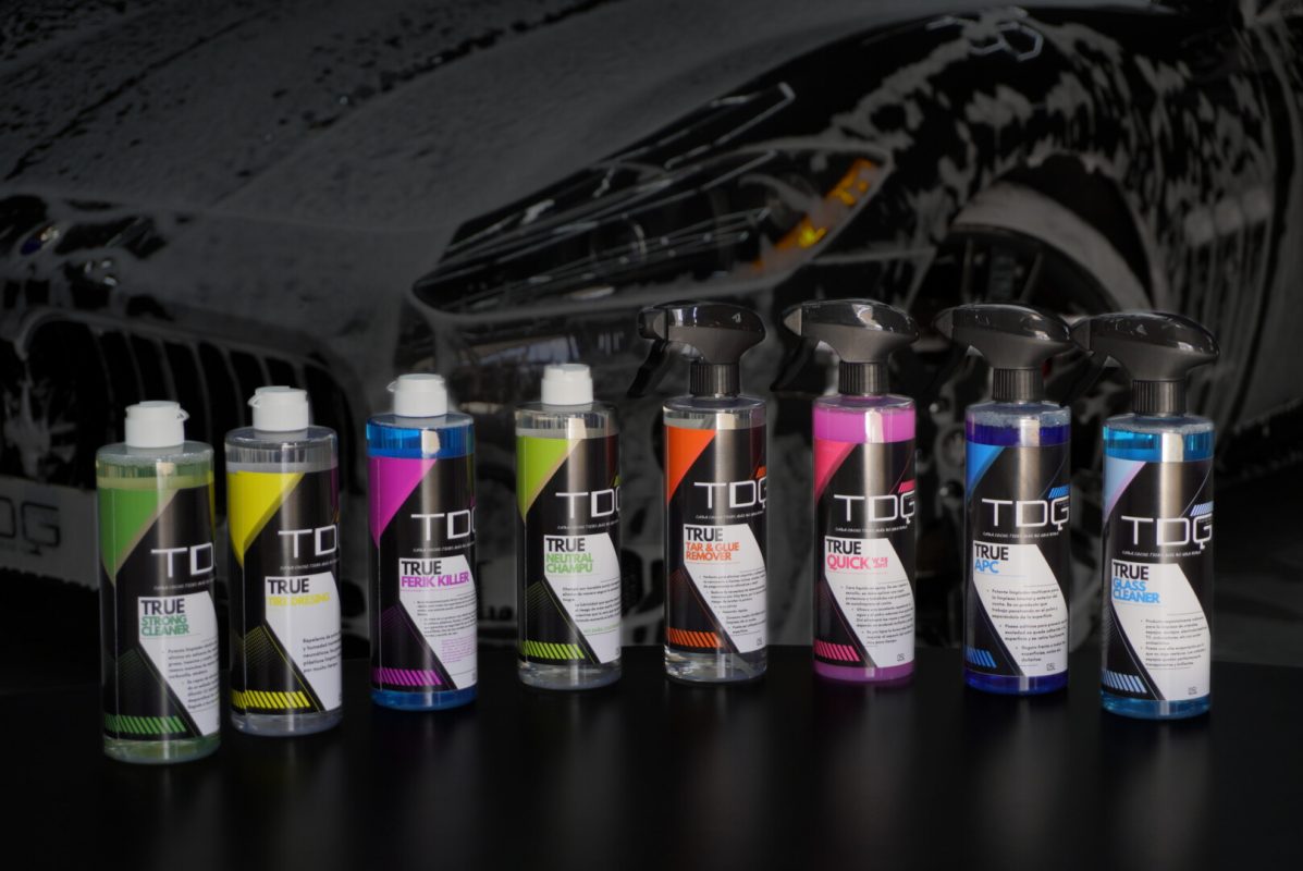Imagen de productos de la marca TDG, especializados en detailing y cuidado automotriz