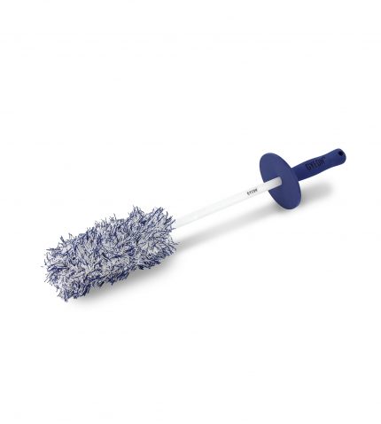 Cepillo Gyeon Q²M Wheel Brush Medium ideal para limpiar llantas sin rayar